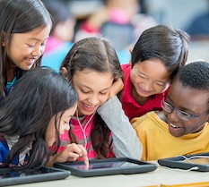 Kids using iPad
